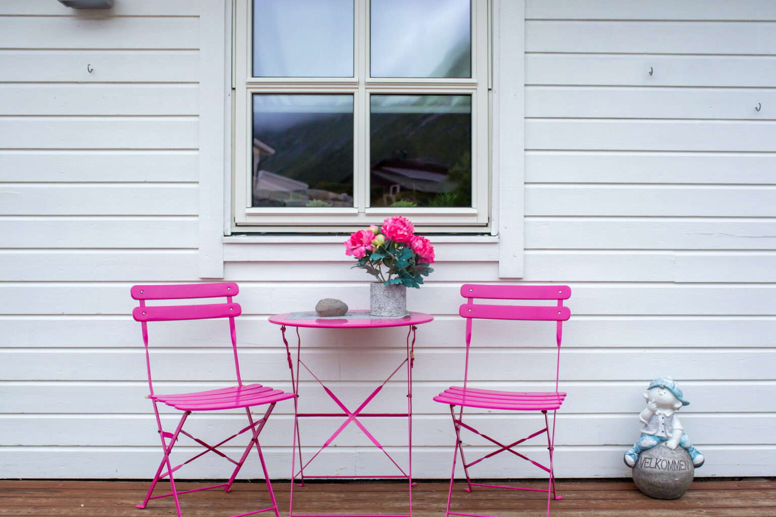 Low-Maintenance Garden Ideas for Busy UK Landlords